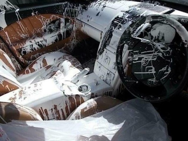 На фото показали неоправданно дорогие провалы, от которых становится больно На фото показали неоправданно дорогие провалы, от которых становится больно