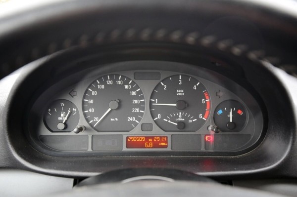 «Продавец сказал, что я счастливчик». Житель Брестской области о владении неприхотливым BMW Е46 2002 г. в.