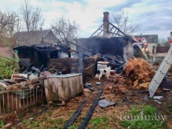 В Яцковичах под Брестом горели два дома В Яцковичах под Брестом горели два дома