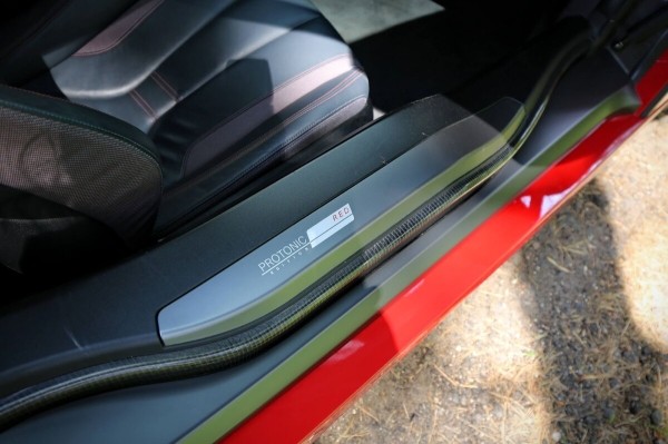 22-летний парень из Жодино купил BMW i8 за $100 тысяч — доволен? 22-летний парень из Жодино купил BMW i8 за $100 тысяч — доволен?