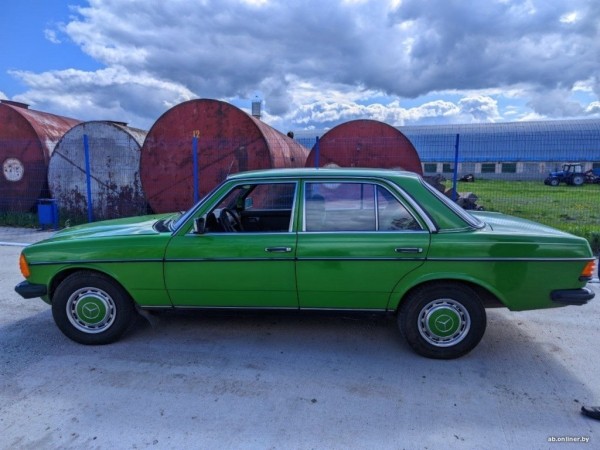 «23 года у одного хозяина». Житель Брестской области выставил на продажу Mercedes-Benz W123