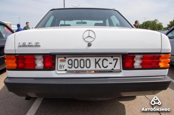 «Нет года выпуска, есть состояние». В Беларуси владельцы старых Mercedes собрались на большую встречу «Нет года выпуска, есть состояние». В Беларуси владельцы старых Mercedes собрались на большую встречу