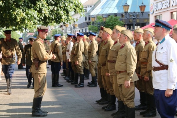 Реконструкция «Мирный вечер на Советской» Реконструкция «Мирный вечер на Советской»