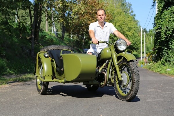 Считай, музейный экспонат! Белорус заморочился и вложил $10 тысяч в мотоцикл М-72 1953 г. в.