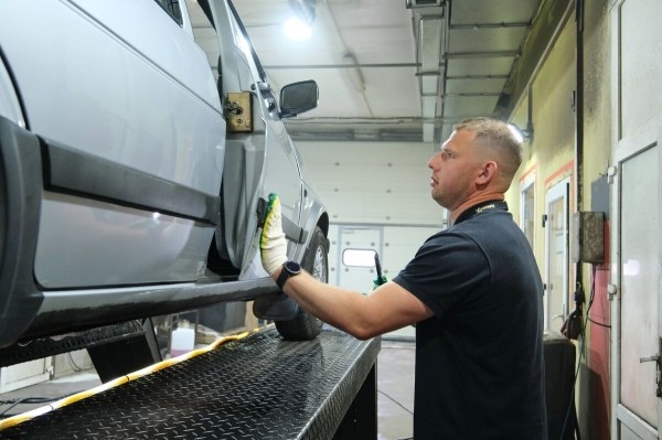 Volkswagen, не видевший зимы почти 20 лет! Отыскали идеальный Golf 1989 г. в., который точно не найти на «вторичке»