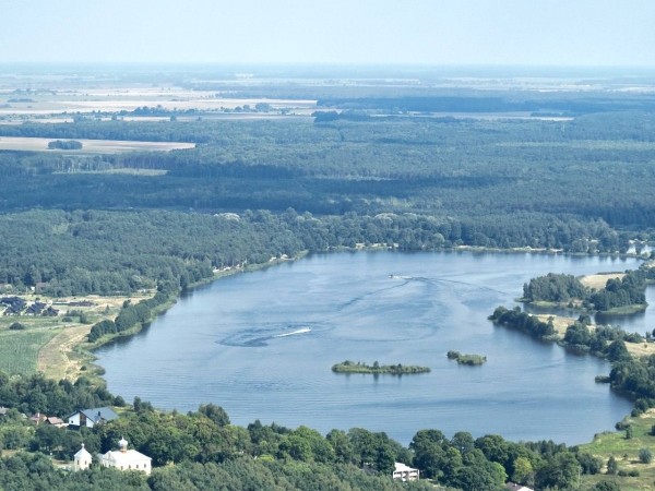 С применением беспилотника. Места отдыха у водоемов на контроле у милиции С применением беспилотника. Места отдыха у водоемов на контроле у милиции