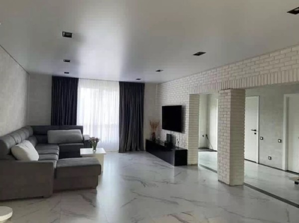 От завода и охраны к собственному делу: история бизнесвумен из детдома От завода и охраны к собственному делу: история бизнесвумен из детдома