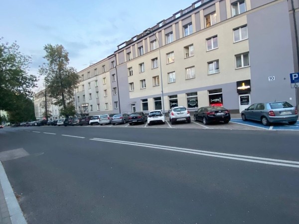 Белорусы, которые сменили белорусскую прописку на польскую, рассказали, в какую сумму обходится им обслуживание авто в соседней стране