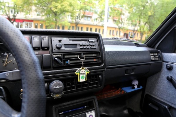 Volkswagen, не видевший зимы почти 20 лет! Отыскали идеальный Golf 1989 г. в., который точно не найти на «вторичке»