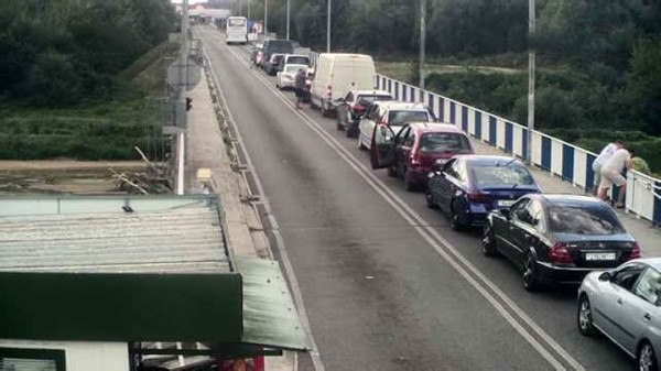 Житель Брестского района продавал место в очереди на границе. Что теперь грозит?