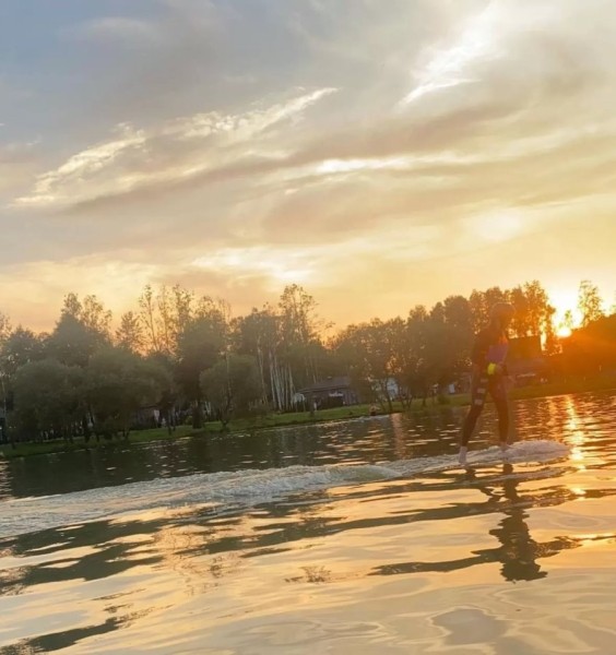 История белоруски, которая решила прокатиться на гидрофойле и чуть не умерла История белоруски, которая решила прокатиться на гидрофойле и чуть не умерла