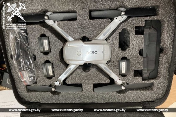 Польский перевозчик пытался незаконно переместить через границу товары на 1 млн рублей