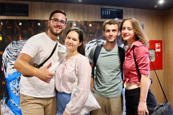 Наслаждайся вкусной кухней и играй в боулинг! На Советской в центре Бреста открылось новое кафе «David Bowley». Бронь столиков и дорожек