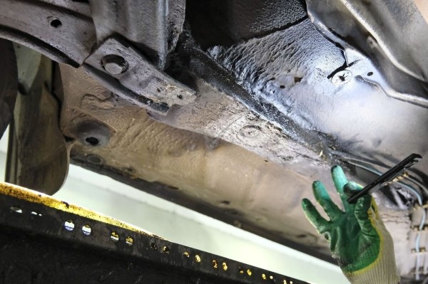 Volkswagen, не видевший зимы почти 20 лет! Отыскали идеальный Golf 1989 г. в., который точно не найти на «вторичке»