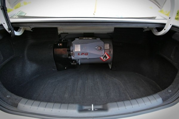 Как это — без бензина? Белорус пригнал из Кореи полностью газовый Hyundai Avante Как это — без бензина? Белорус пригнал из Кореи полностью газовый Hyundai Avante