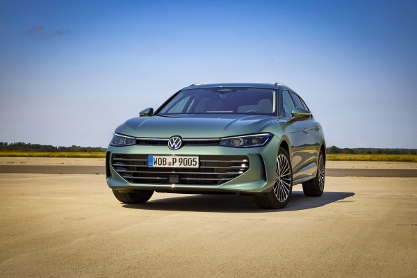 Новый Volkswagen Passat дебютировал официально. Посмотрите, как он изменился Новый Volkswagen Passat дебютировал официально. Посмотрите, как он изменился