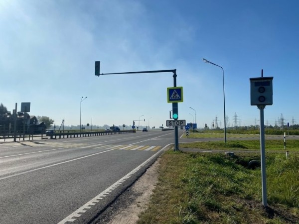 Сразу три новые камеры скорости установили на трассе Р23 Сразу три новые камеры скорости установили на трассе Р23