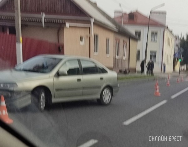 В Пинске произошло ДТП с участием авто и мото