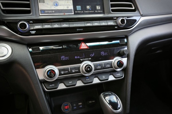 Как это — без бензина? Белорус пригнал из Кореи полностью газовый Hyundai Avante Как это — без бензина? Белорус пригнал из Кореи полностью газовый Hyundai Avante