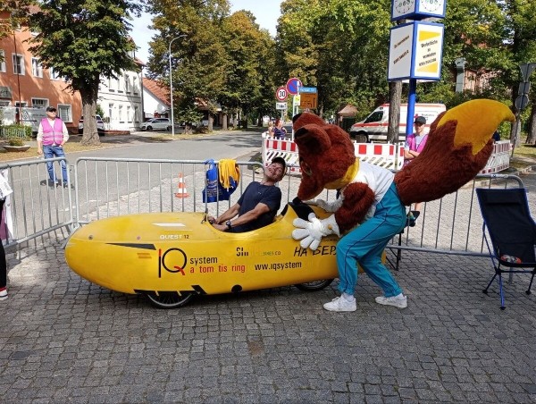 Крути педали! Белорус купил в Голландии веломобиль и вернулся на нём в Беларусь, проехав 1 600 км