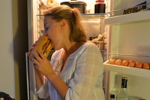 Ученые выяснили, что сводит пользу правильного питания к нулю Ученые выяснили, что сводит пользу правильного питания к нулю