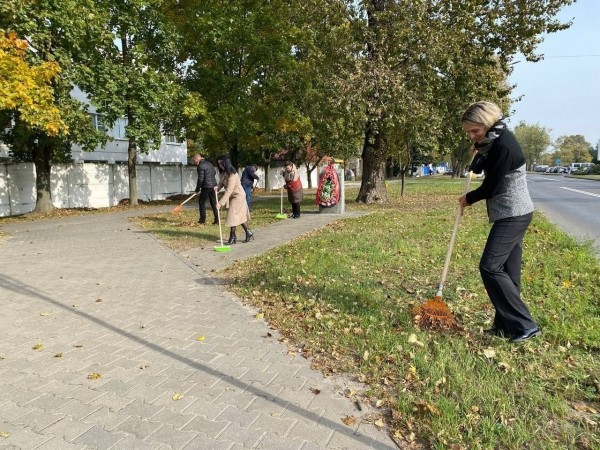 В Бресте в рамках месячника по благоустройству стартовала акция «Марафон чистоты» В Бресте в рамках месячника по благоустройству стартовала акция «Марафон чистоты»