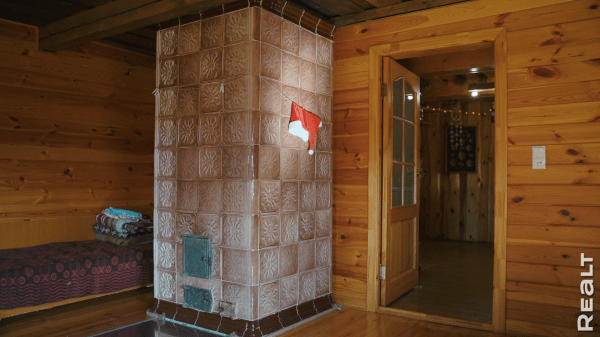 Вложили 30 тыс. долларов. История превращения 100-летнего дома в белорусской Швейцарии в родовое гнездо Вложили 30 тыс. долларов. История превращения 100-летнего дома в белорусской Швейцарии в родовое гнездо