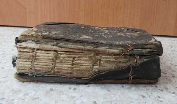 Мужчина из ревности обрезал тормозные шланги в автомобиле «соперника» Мужчина из ревности обрезал тормозные шланги в автомобиле «соперника»