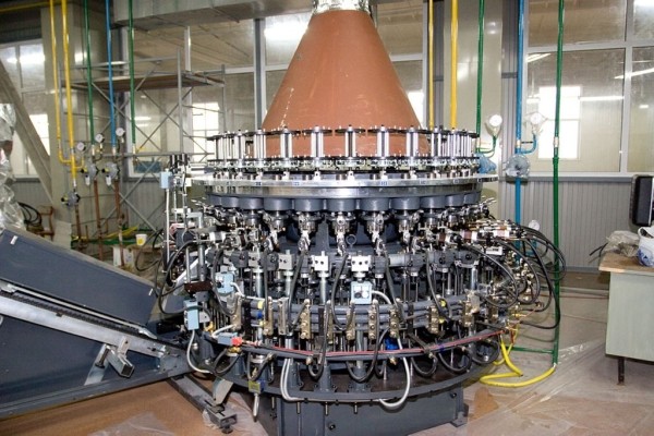 «Пианинки», валенки и другие. Топ-5 уникальных фабрик Беларуси из СССР: что с ними стало?
