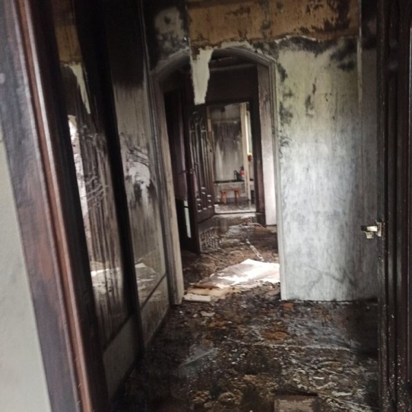 У семьи с тремя детьми из аг. Повитье Кобринского района сгорел дом. Как помочь хозяевам У семьи с тремя детьми из аг. Повитье Кобринского района сгорел дом. Как помочь хозяевам