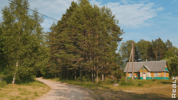Вложили 30 тыс. долларов. История превращения 100-летнего дома в белорусской Швейцарии в родовое гнездо Вложили 30 тыс. долларов. История превращения 100-летнего дома в белорусской Швейцарии в родовое гнездо