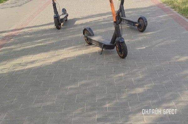 В Бресте мужчина украл  прокатный электросамокат. Что было дальше? В Бресте мужчина украл  прокатный электросамокат. Что было дальше?