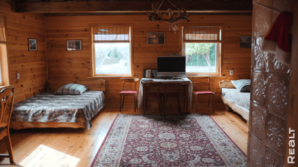 Вложили 30 тыс. долларов. История превращения 100-летнего дома в белорусской Швейцарии в родовое гнездо Вложили 30 тыс. долларов. История превращения 100-летнего дома в белорусской Швейцарии в родовое гнездо